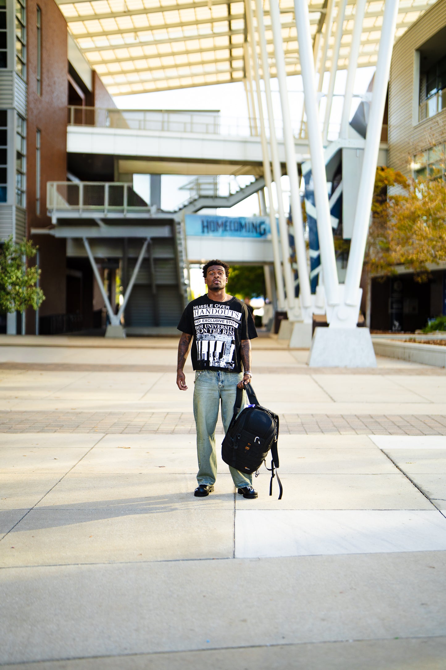 Distressed "HOH UNIVERSITY" Cropped Tee (BLACK)